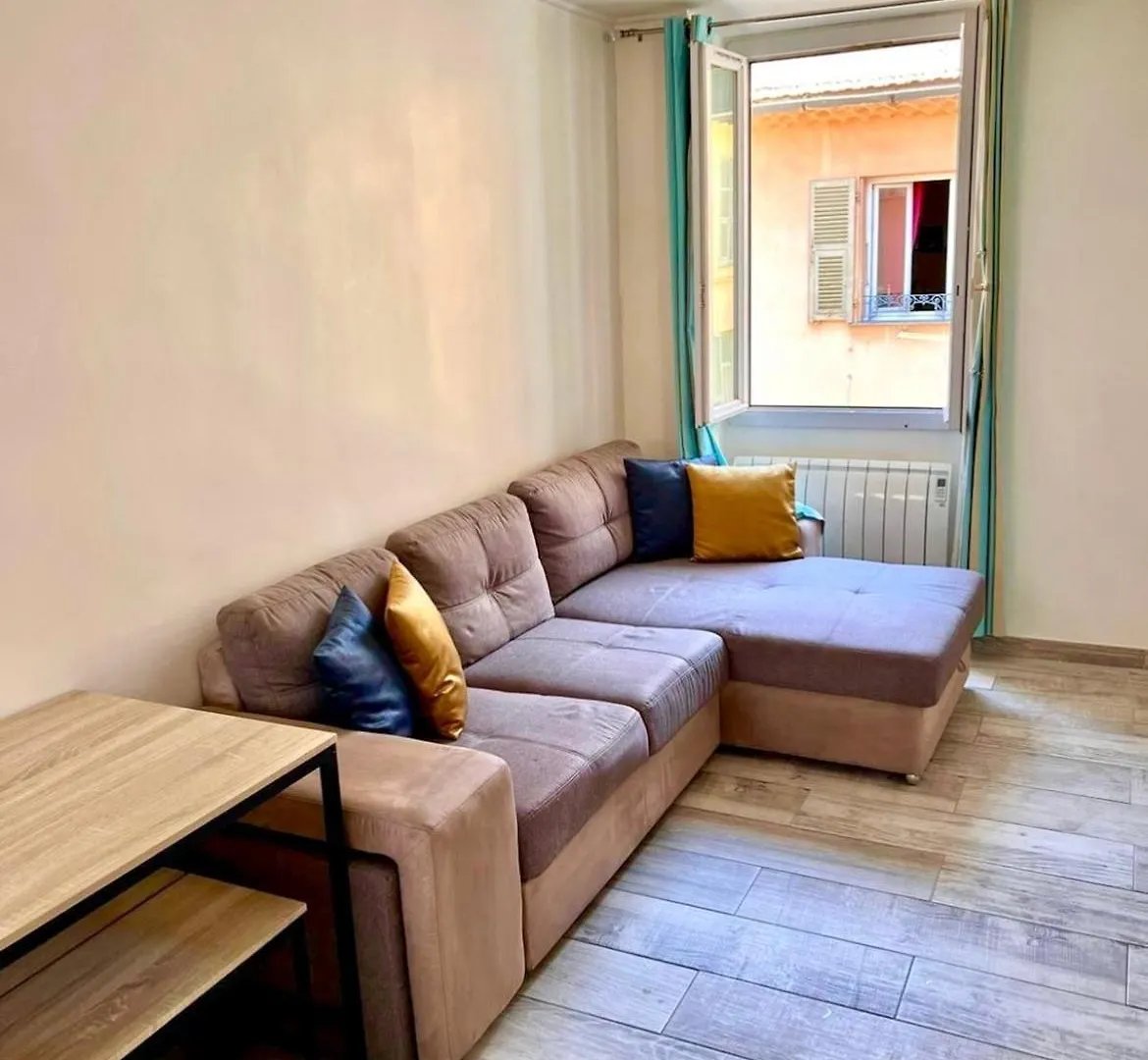 Residence Lascaris Nice 0*,  France